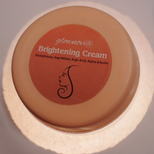 Glownovia Brightening Cream
