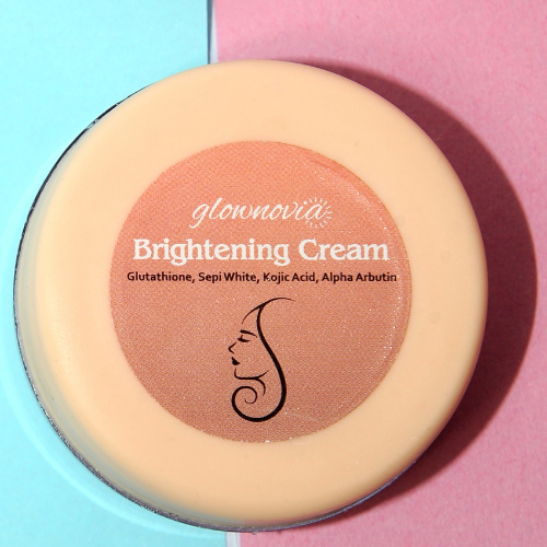 Glownovia Brightening Cream